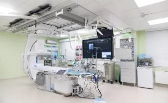 Daugavpils mediķi jau 20 gadus glābj sirdis: no diagnostikas līdz diennakts operācijām