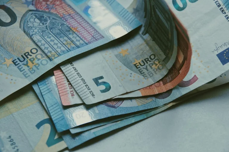 ECB likmju samazinājums līdz 2026. gada beigām