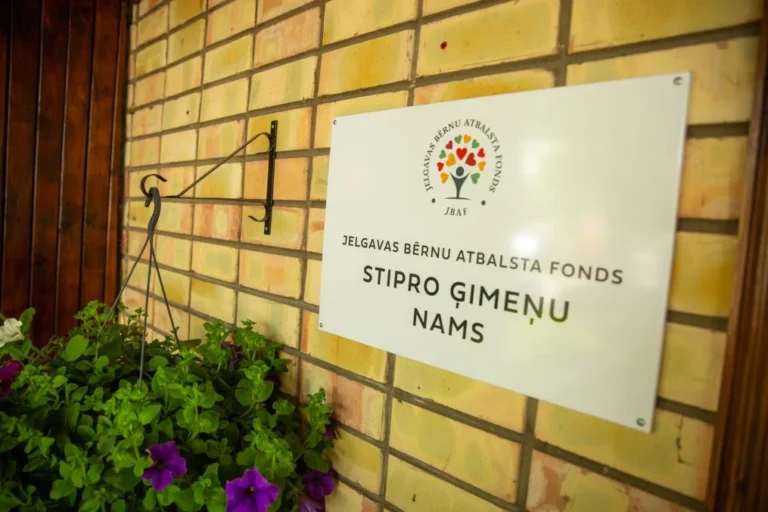 Jelgavā ģimenēm atvērts Stipro ģimeņu nams