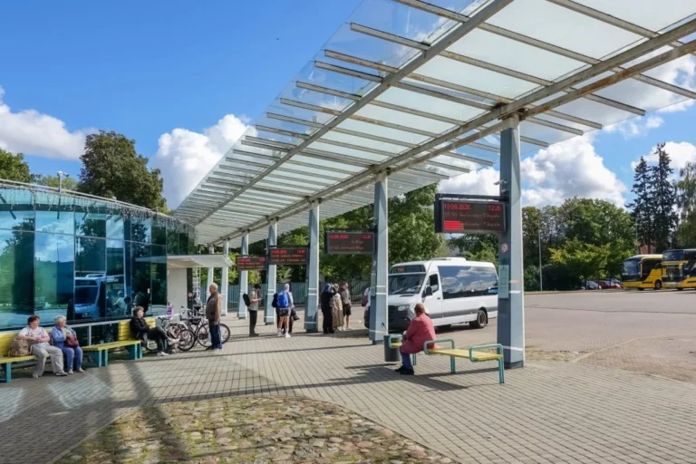 Kā Ventspilī iegādāties autobusa biļeti no starpposma pieturas