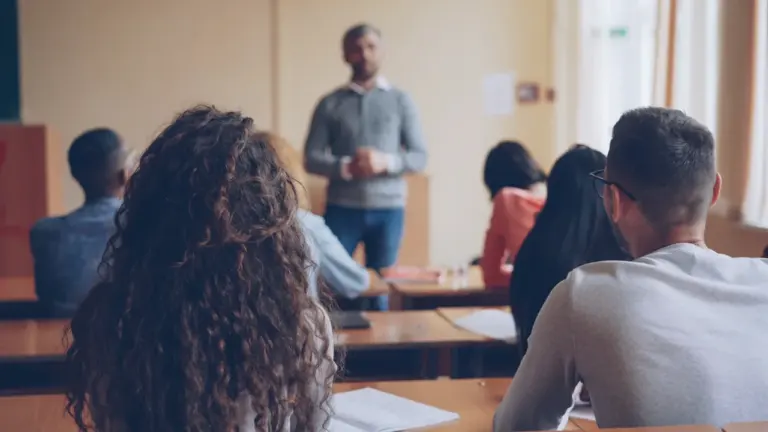 “Mūsdienīga skola” Ludzā: ko pedagogi apgūs 24. augustā