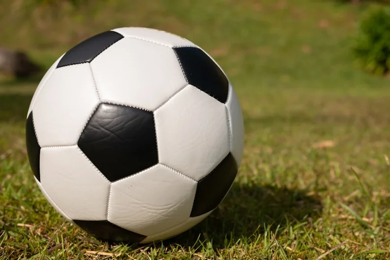 Saulkrastu futbola čempionāts: komandas aicinātas pieteikties