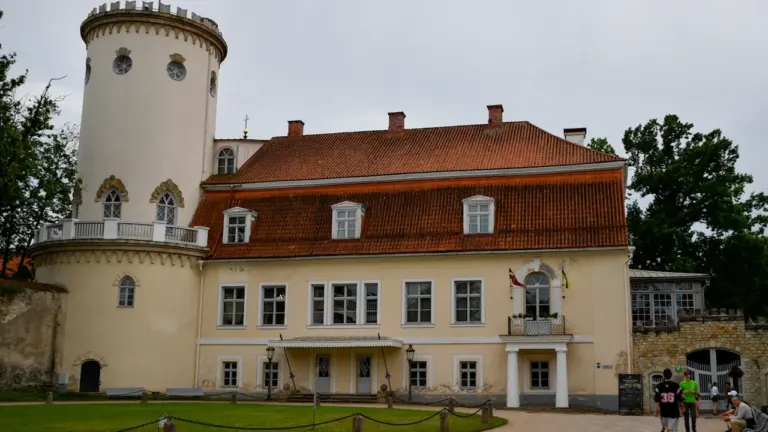 Alūksnes pusē muižas parks atklās klimata riskus